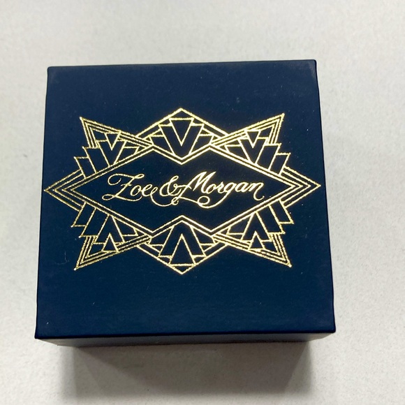 Size 5.5 Zoe & Morgan sterling silver coral ring with light blue quartz - Picture 3 of 3